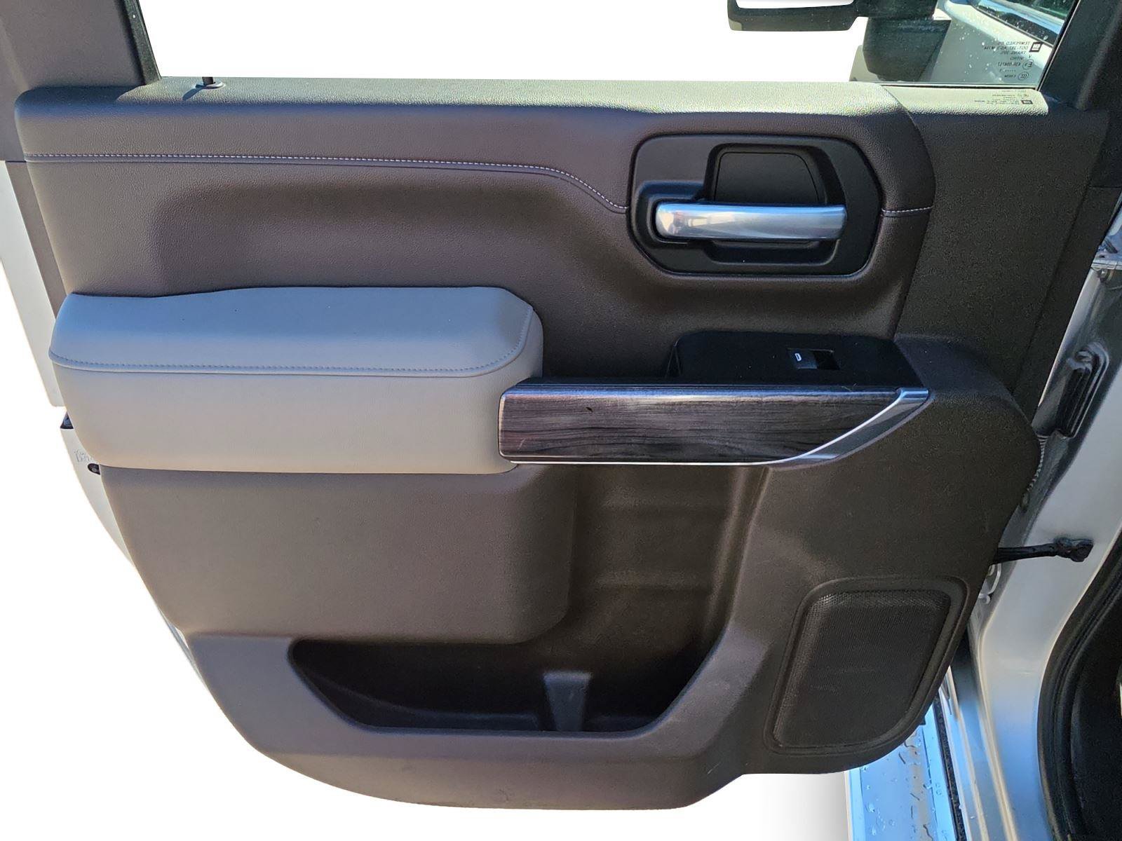 Used 2021 Chevrolet Silverado 2500 LTZ w/ LTZ Convenience Package AWD/4WD image 19