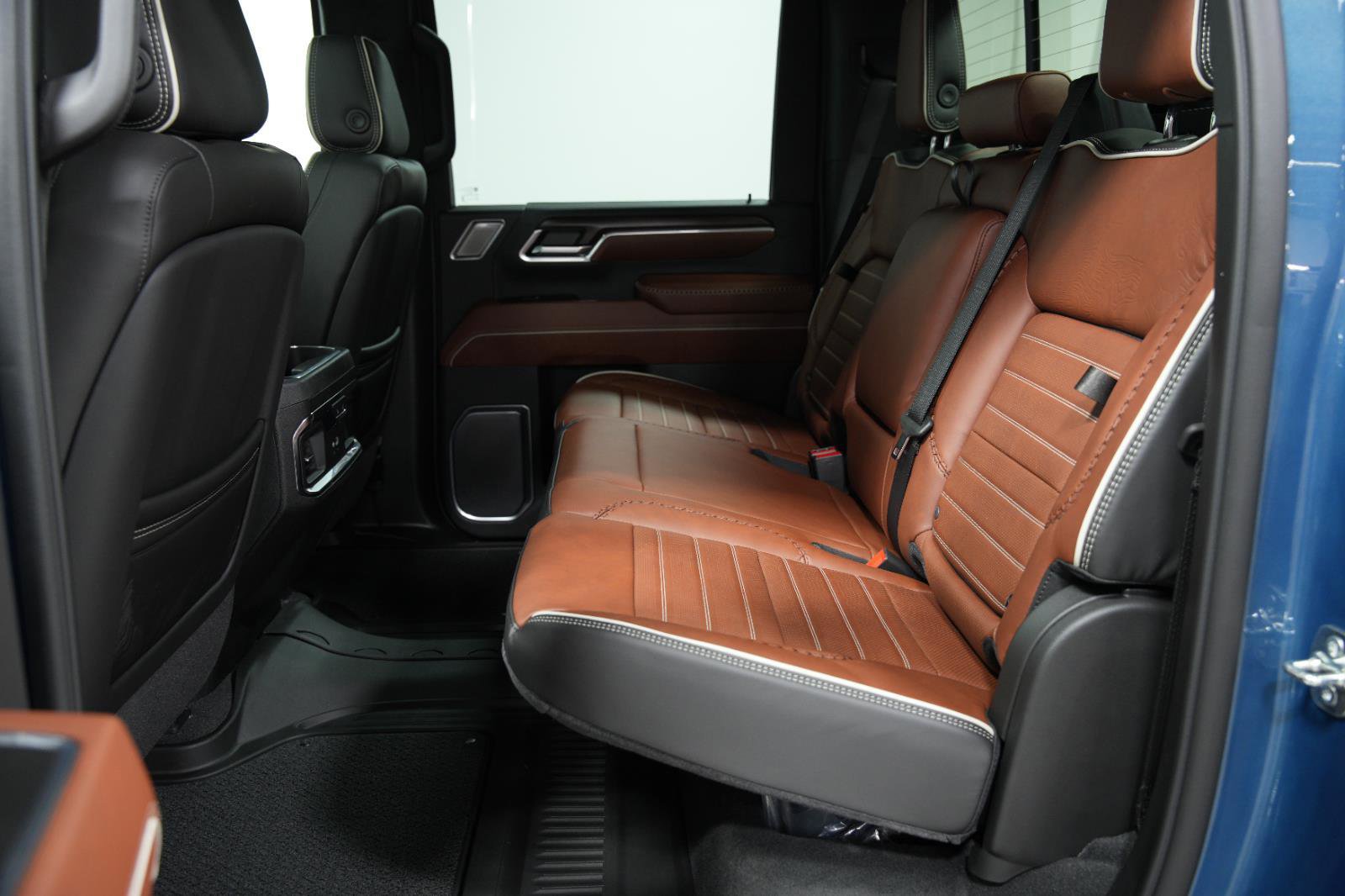 New 2026 GMC Sierra 2500 Denali Ultimate image 24