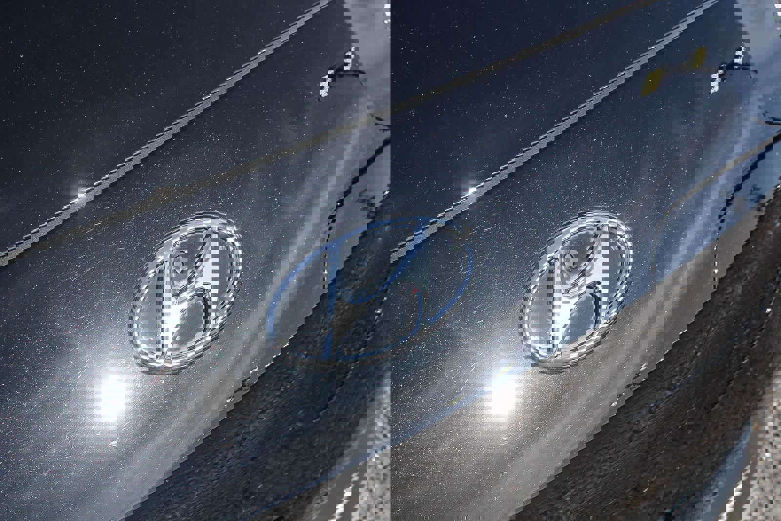 Certified 2023 Hyundai Kona SE w/ Cargo Package image 17