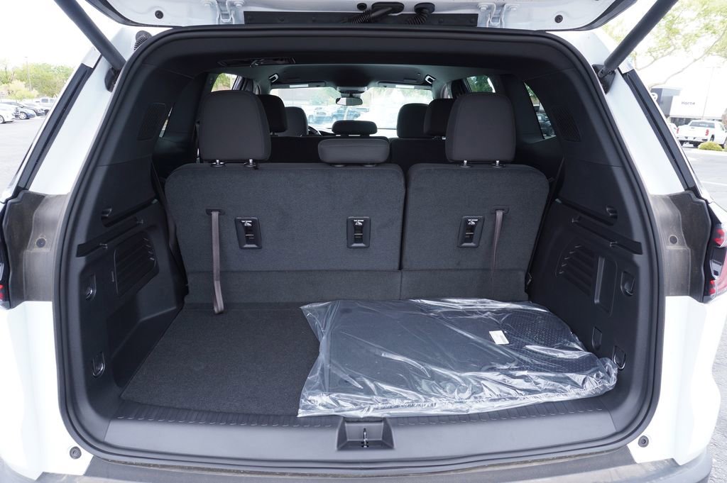 New 2025 GMC Acadia Elevation w/ Super Cruise Package image 8