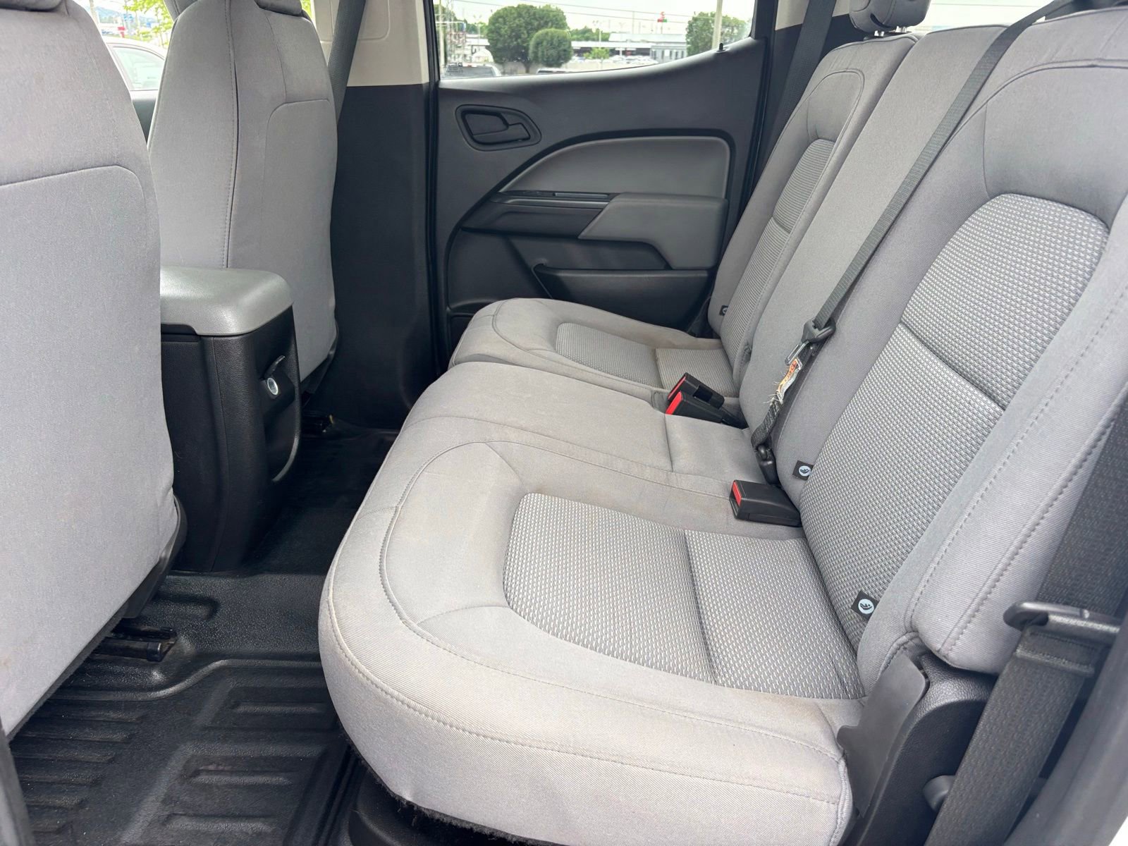 Used 2019 Chevrolet Colorado W/T w/ WT Convenience Package RWD image 17