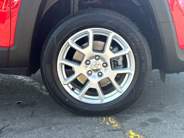Used 2021 Jeep Renegade Latitude image 28