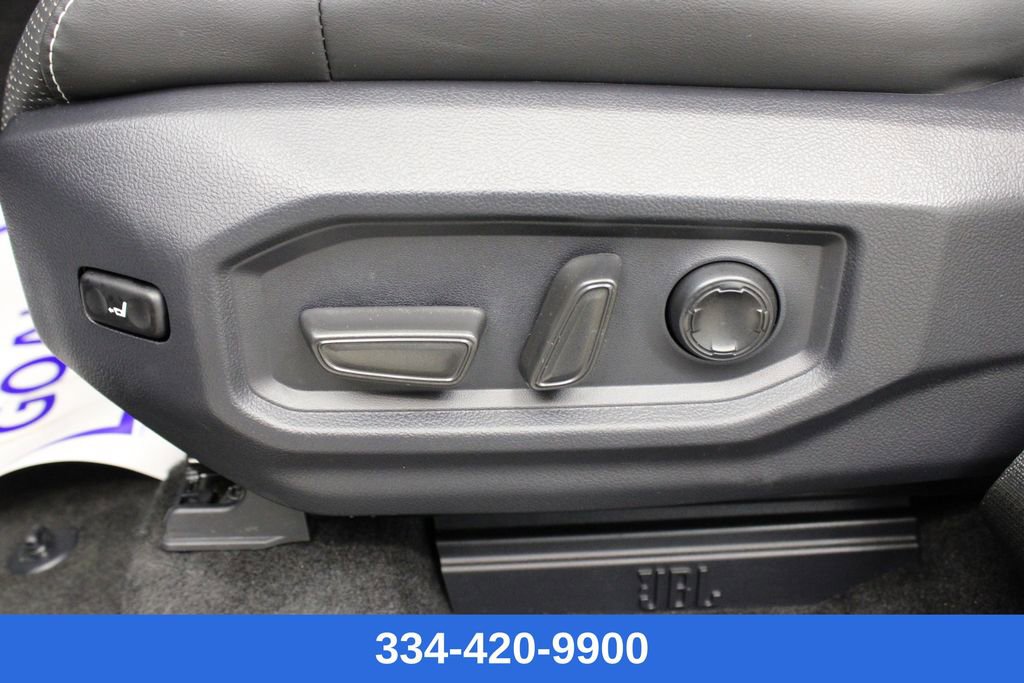 Used 2025 Toyota Sequoia Capstone image 20