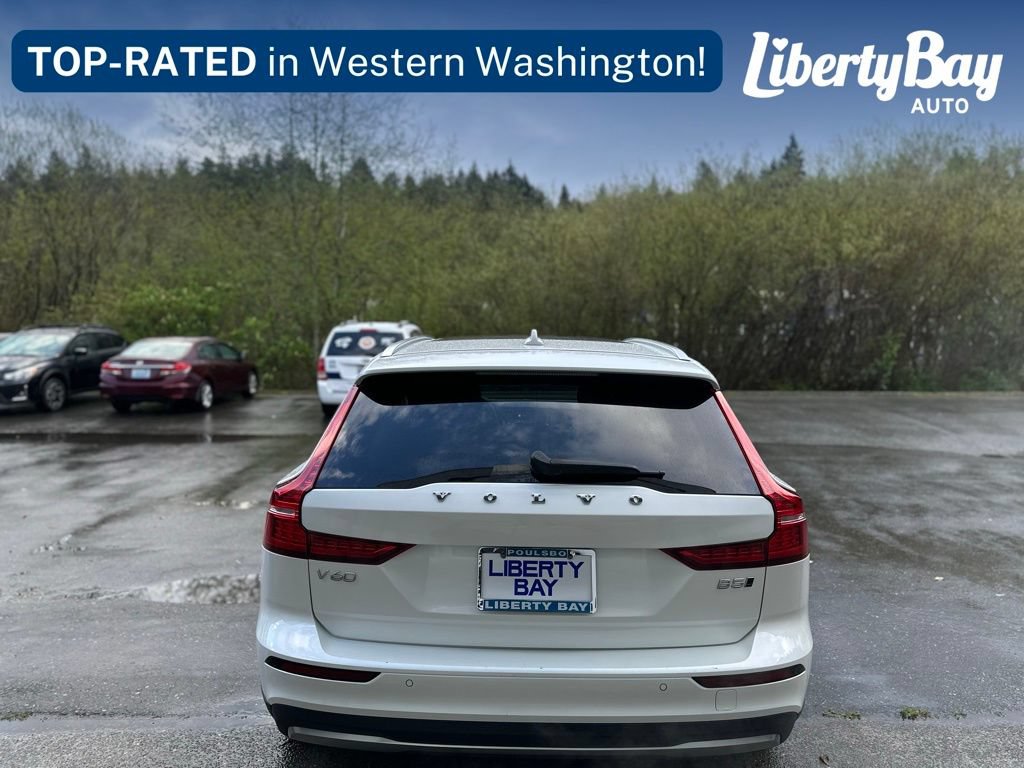 Used 2025 Volvo V60 B5 Cross Country Plus AWD/4WD image 8