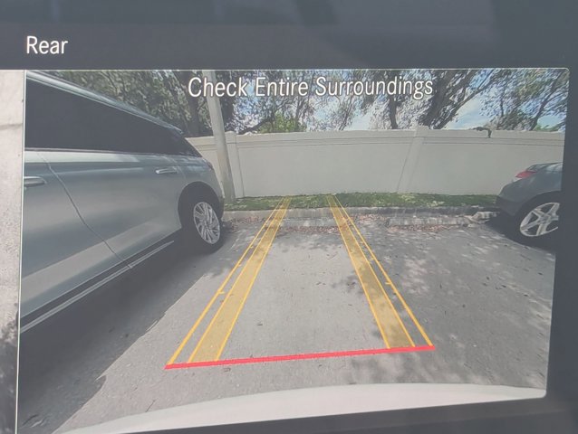 Used 2023 Mercedes-Benz E 350 4MATIC Sedan image 6