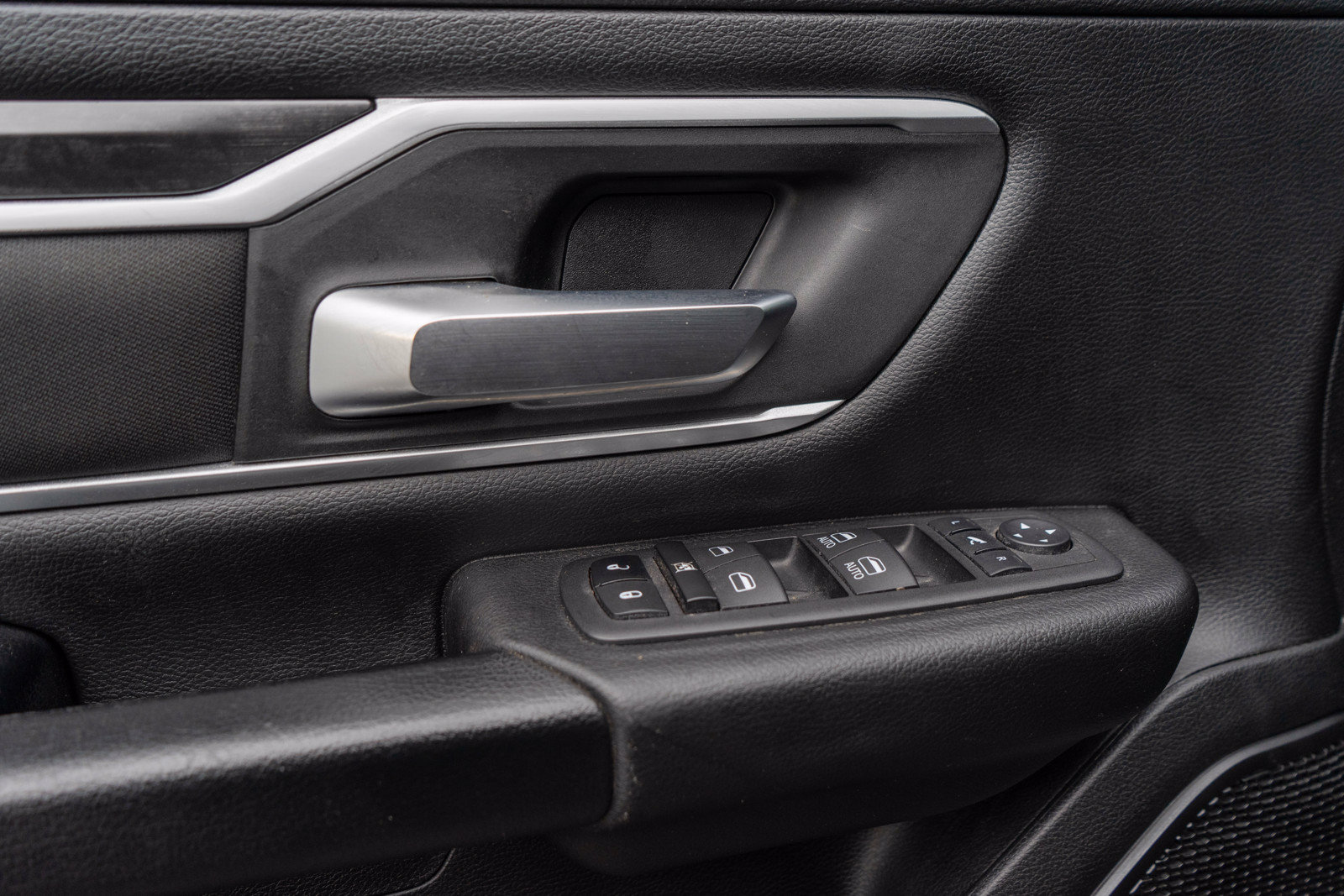 Used 2023 RAM 1500 Big Horn AWD/4WD image 14