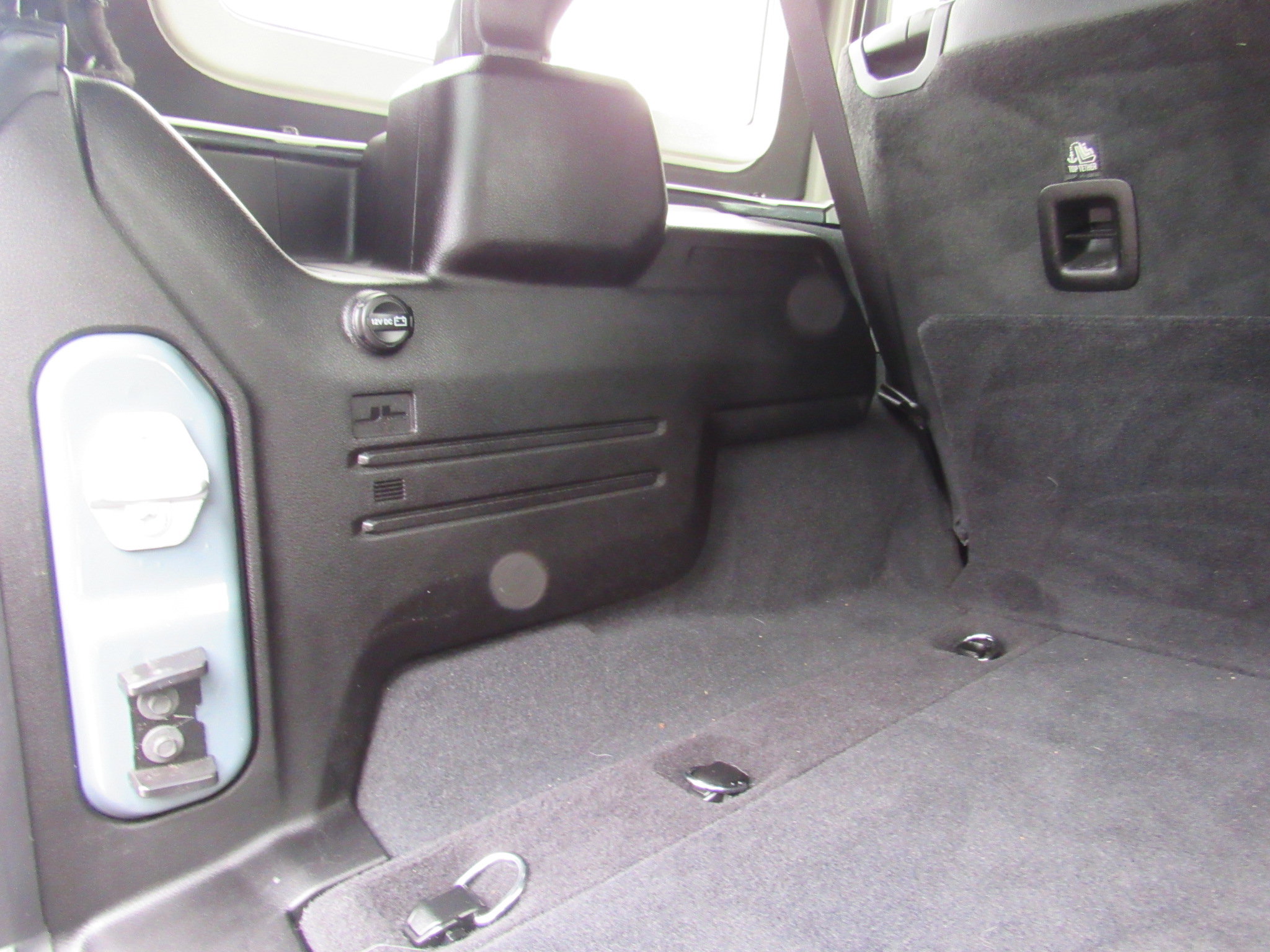 Used 2024 Jeep Wrangler Sahara w/ Safety Group image 43