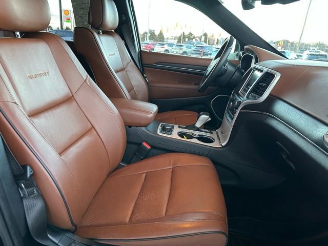 Used 2018 Jeep Grand Cherokee Summit w/ Platinum Series Group image 15
