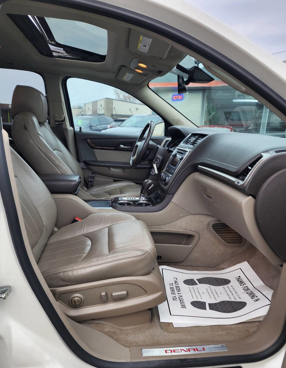 Used 2014 GMC Acadia Denali image 16