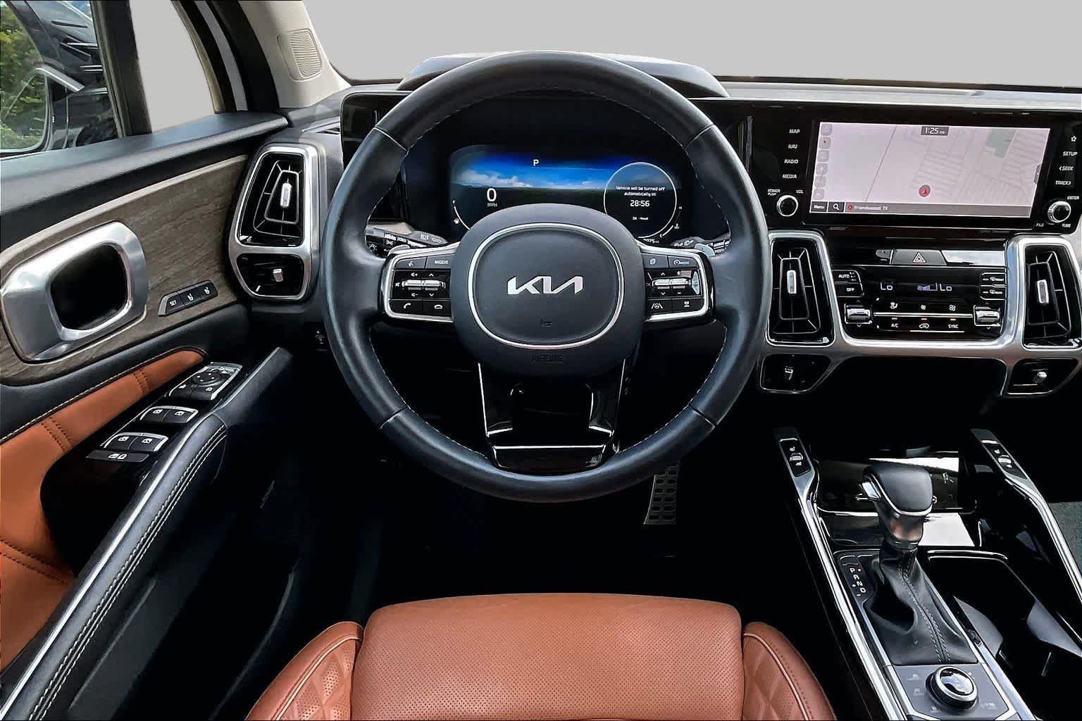 Used 2023 Kia Sorento SX Prestige AWD/4WD image 10