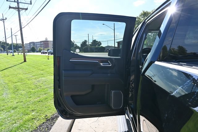 Used 2023 GMC Sierra 1500 Denali AWD/4WD image 23