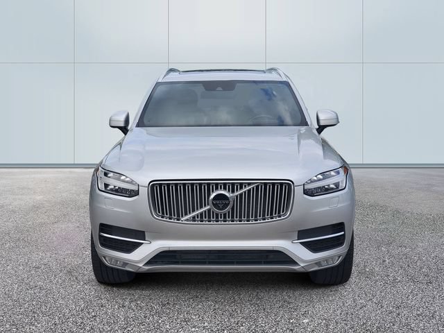 Used 2017 Volvo XC90 T6 Inscription w/ Vision Package AWD/4WD image 2