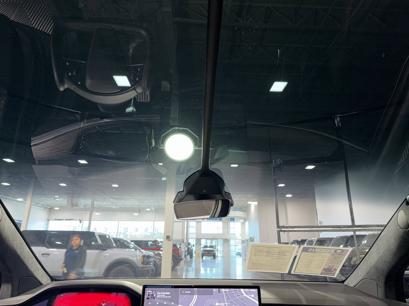 Used 2023 Tesla Model X image 31