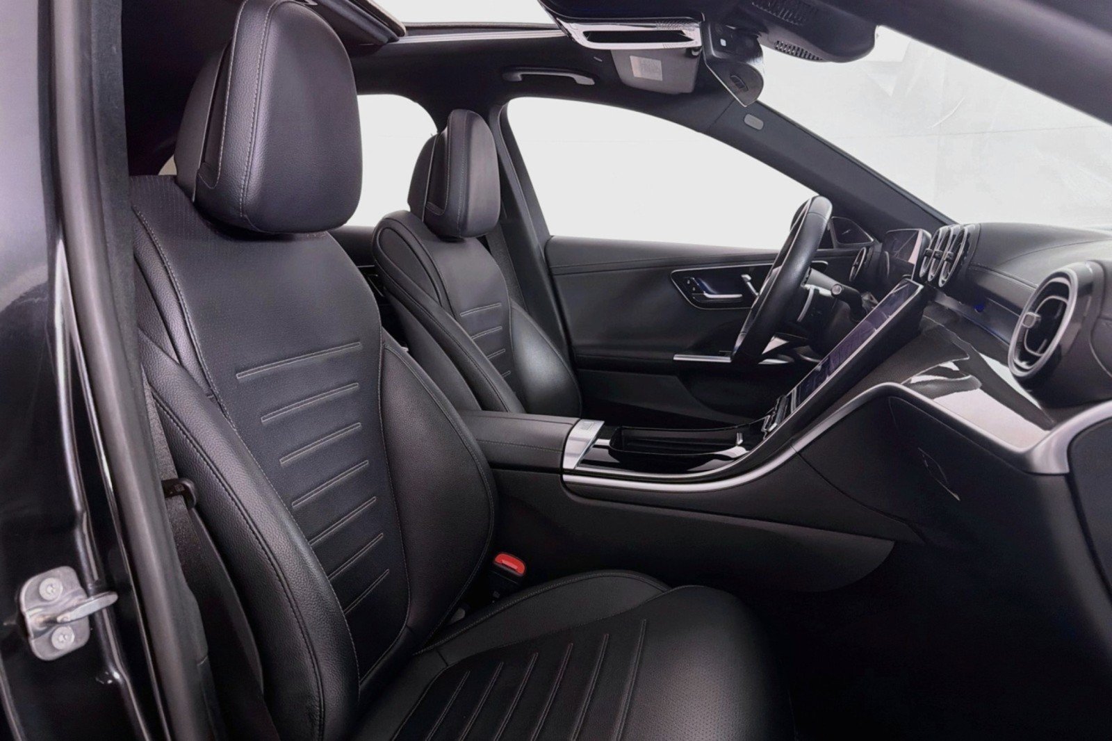 Certified 2024 Mercedes-Benz C 300 Sedan image 7