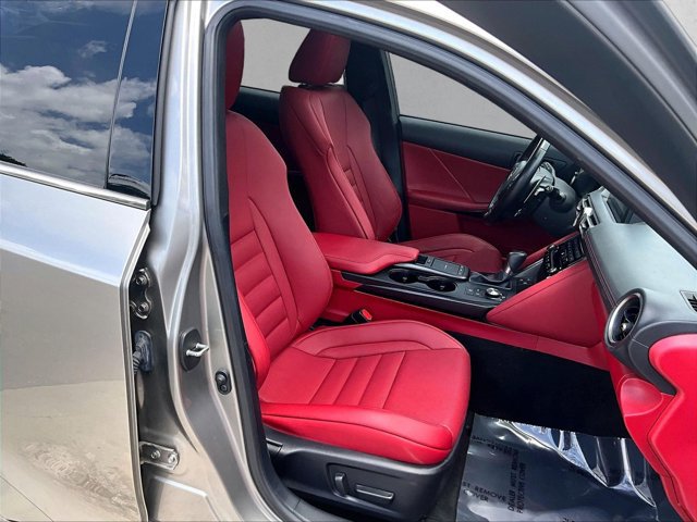 Used 2022 Lexus IS 350 F Sport RWD image 9