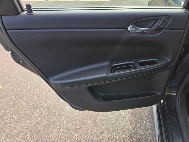 Used 2016 Chevrolet Impala Limited LS image 41