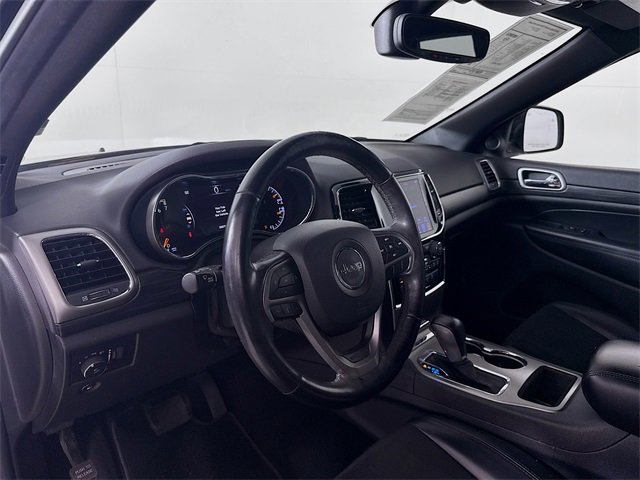 Used 2019 Jeep Grand Cherokee Altitude image 9