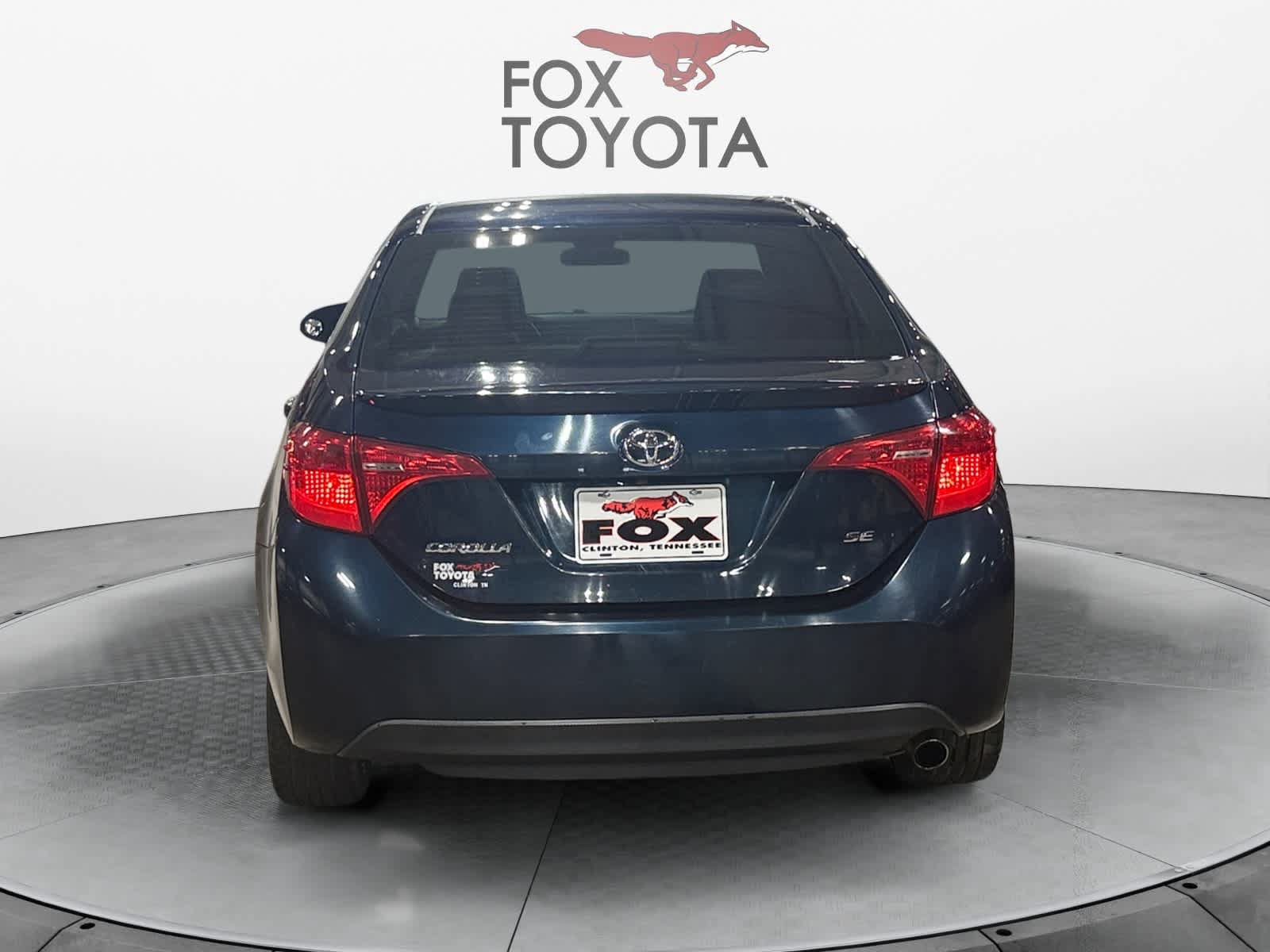 Used 2017 Toyota Corolla SE FWD image 5