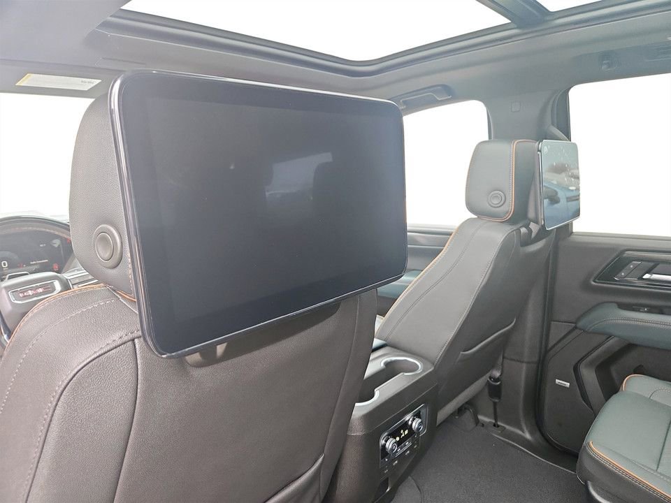 New 2026 GMC Yukon AT4 w/ AT4 Premium Plus Package image 34