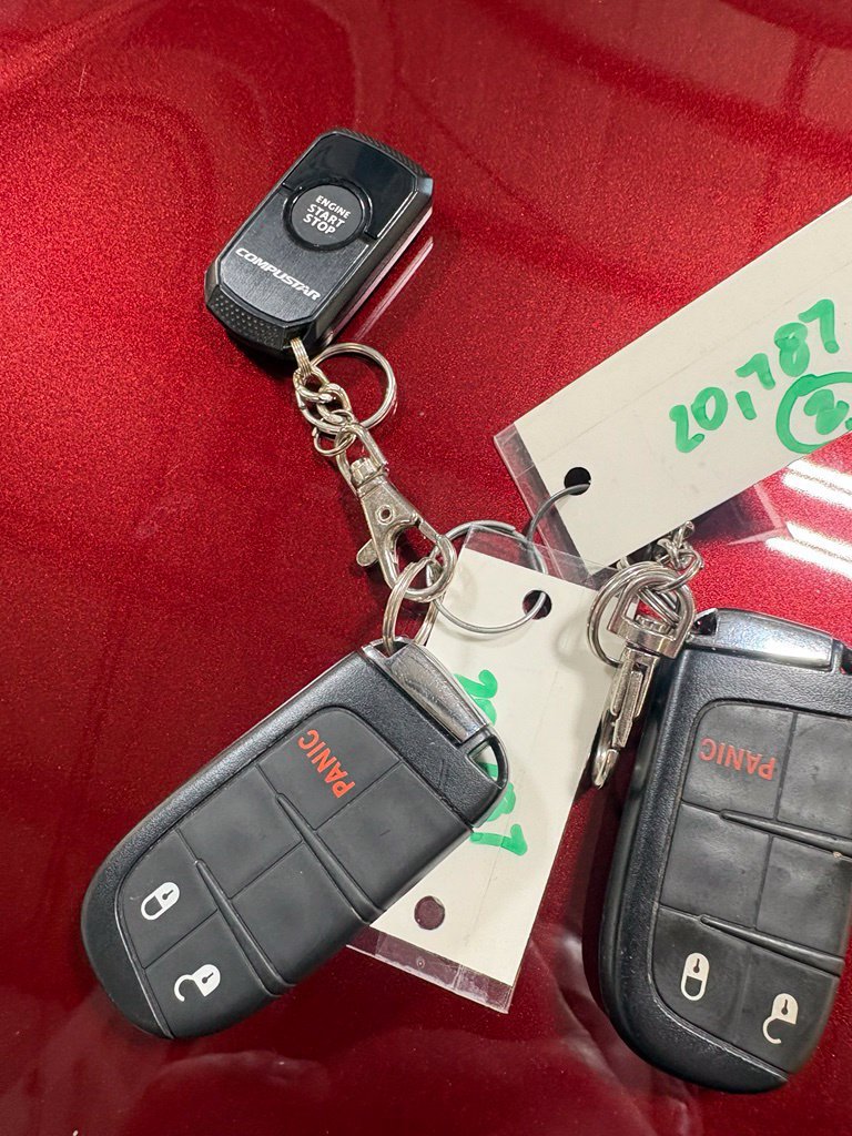Used 2022 Jeep Compass Latitude AWD/4WD image 30