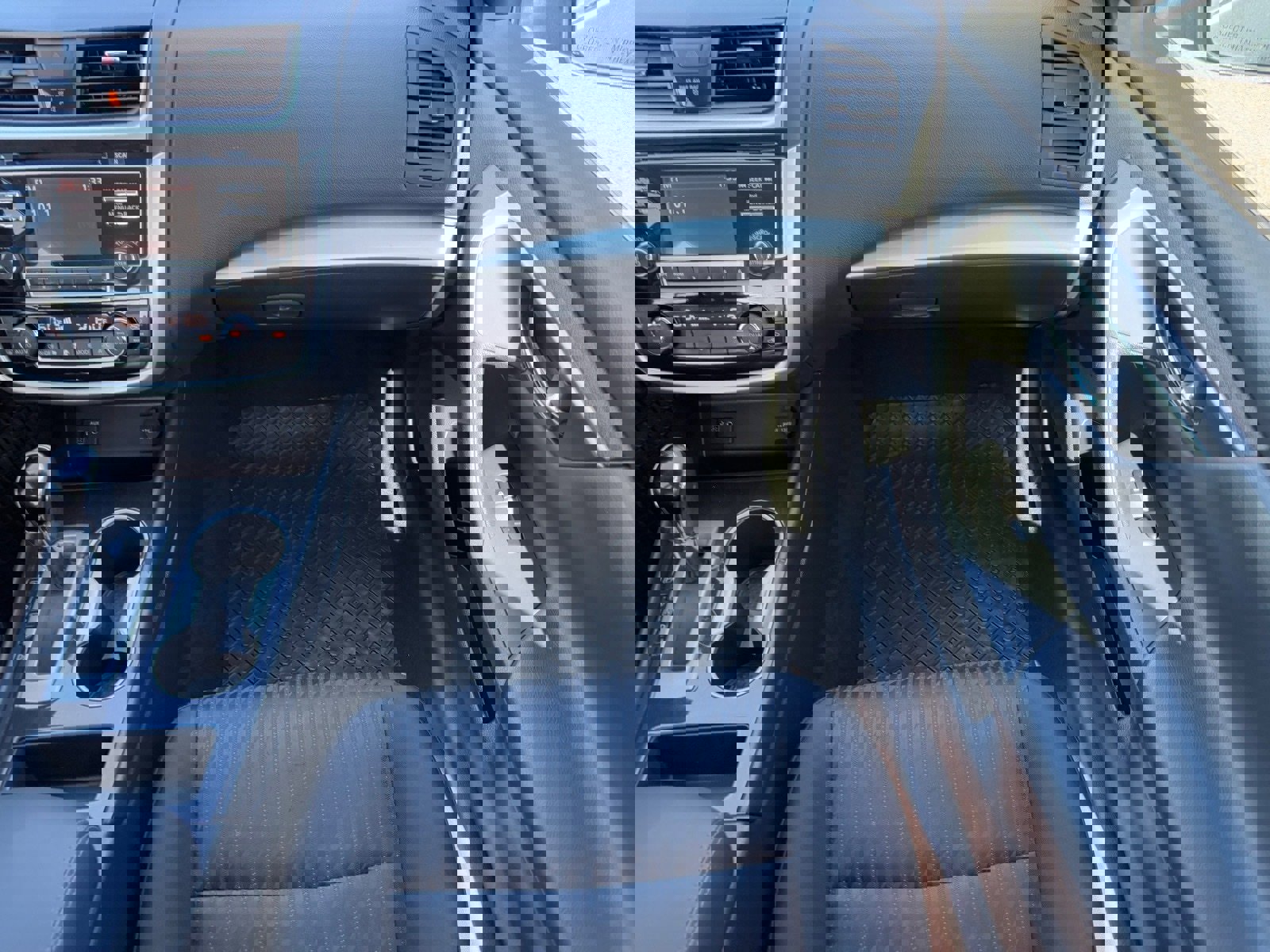 Used 2018 Nissan Altima 2.5 SV image 15