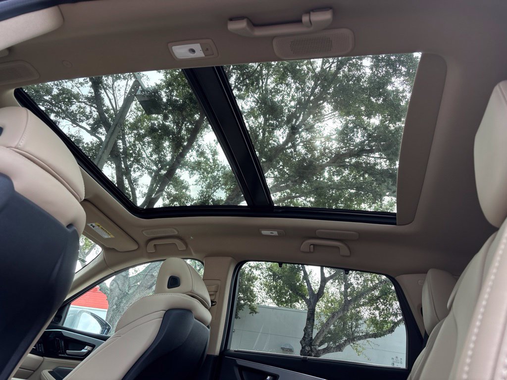 New 2026 Acura MDX w/ Technology Package FWD image 21