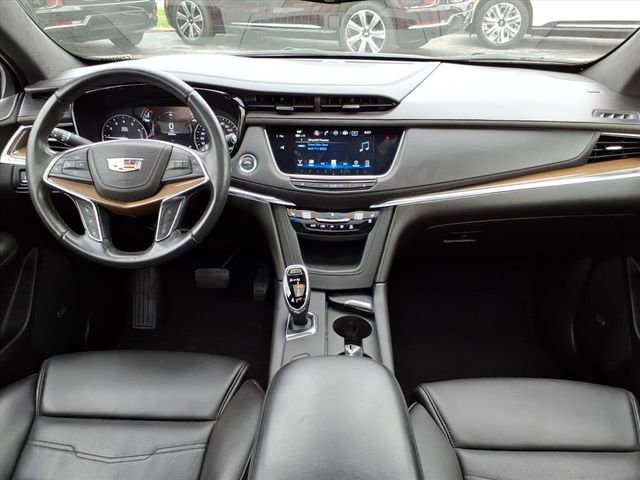 Used 2019 Cadillac XT5 Platinum image 19