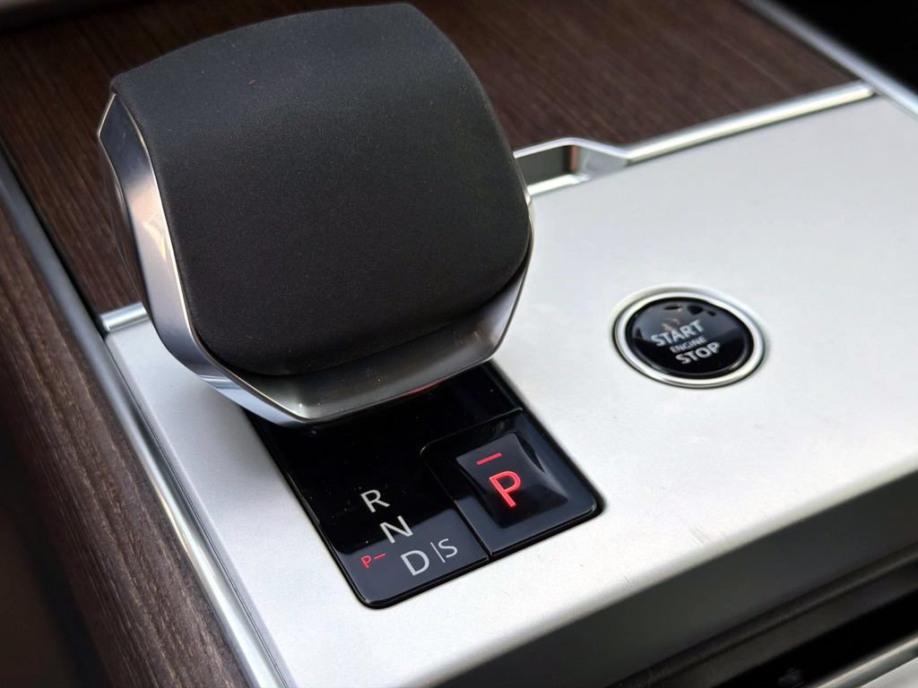 New 2026 Land Rover Range Rover SE AWD/4WD image 25