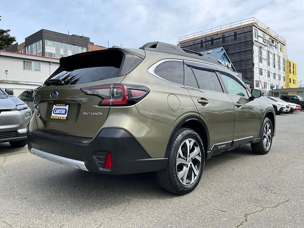 Certified 2022 Subaru Outback Limited image 9