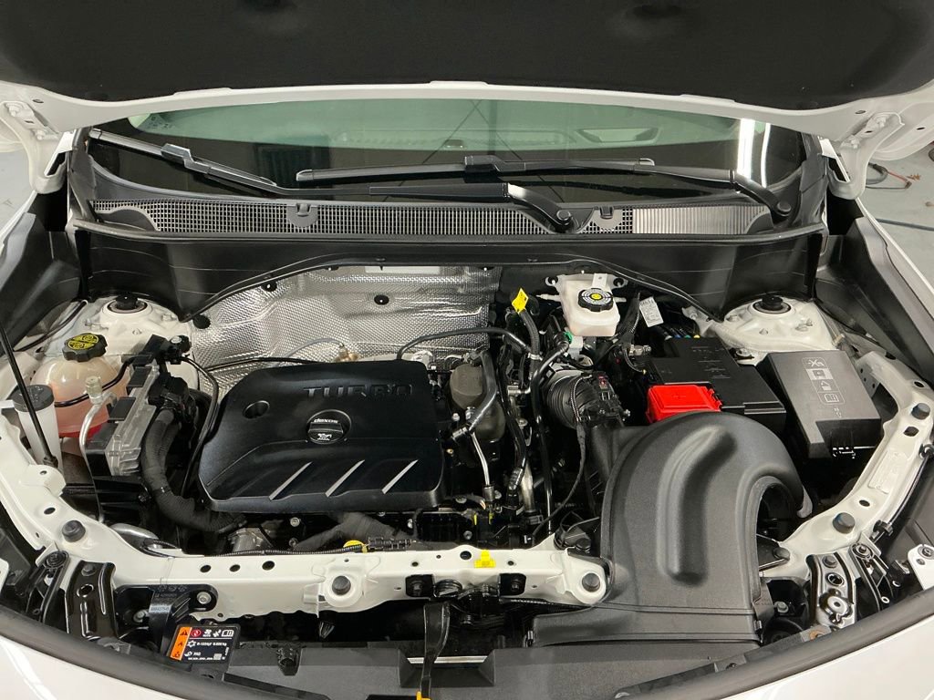 Certified 2023 Buick Encore GX Essence w/ Experience Buick Package image 10