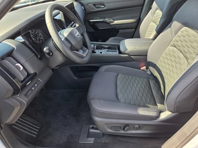 New 2026 Nissan Pathfinder SV FWD image 10