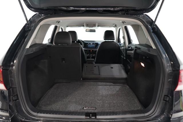 Used 2022 Volkswagen Taos SE image 34