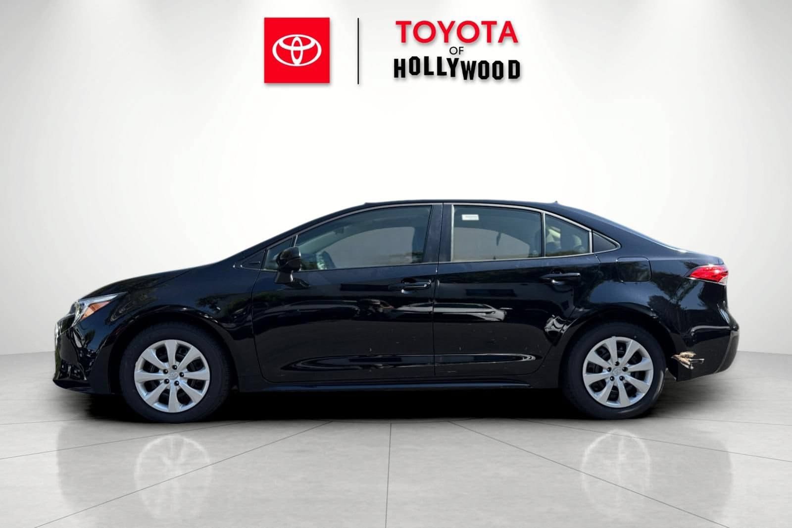 New 2026 Toyota Corolla LE FWD image 9