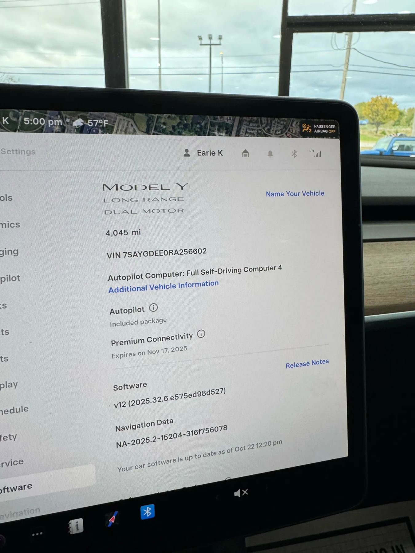 Used 2024 Tesla Model Y Long Range image 17