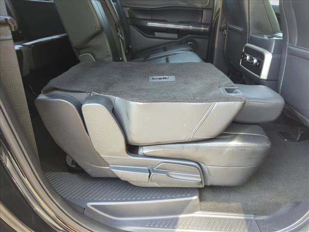 Used 2024 Ford Expedition Max XLT image 22