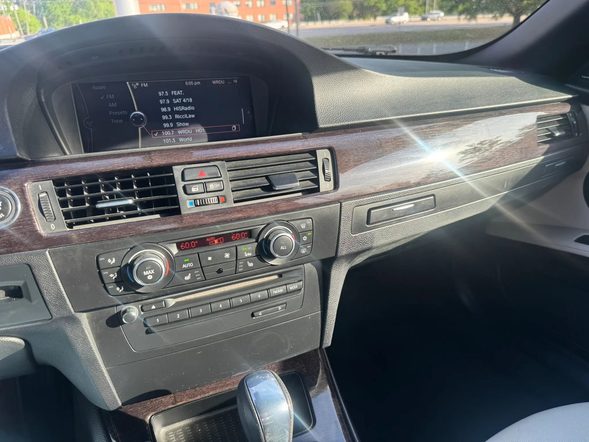 Used 2012 BMW 335i Convertible RWD image 33