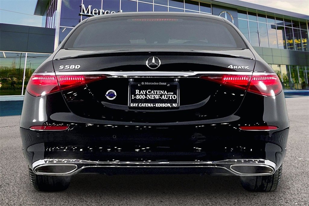 New 2025 Mercedes-Benz S 580 4MATIC Sedan image 4