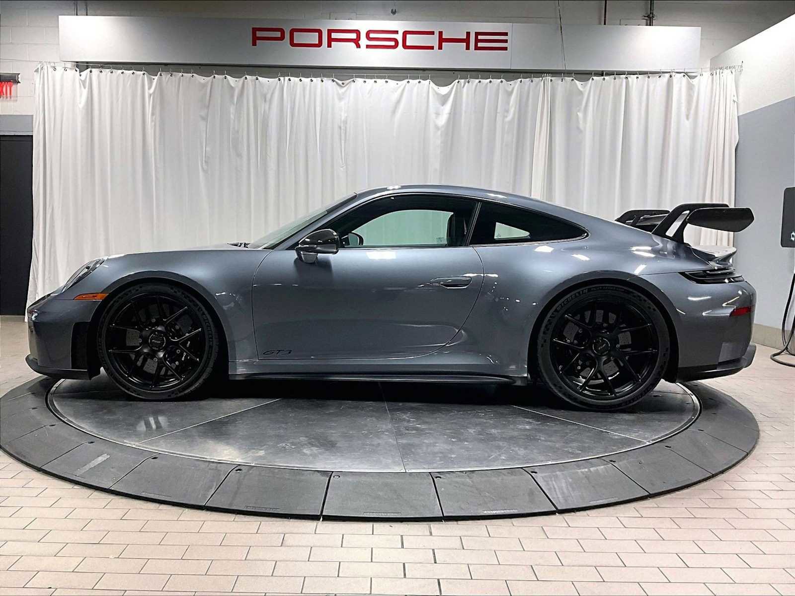 Used 2026 Porsche 911 GT3 image 2