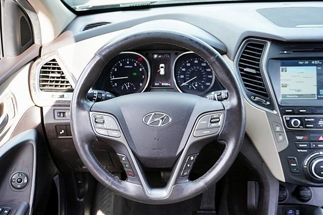 Used 2017 Hyundai Santa Fe Sport w/ 2.4L Tech Package 04 FWD image 21