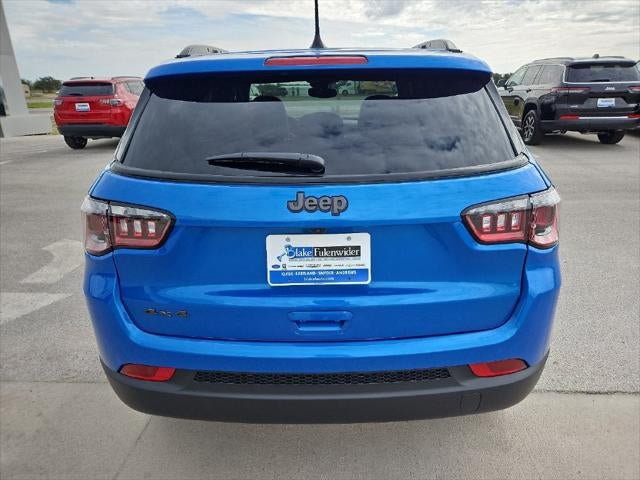 New 2027 Jeep Compass Latitude AWD/4WD image 36