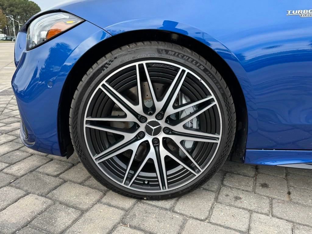 Used 2025 Mercedes-Benz C 43 AMG 4MATIC Sedan image 12