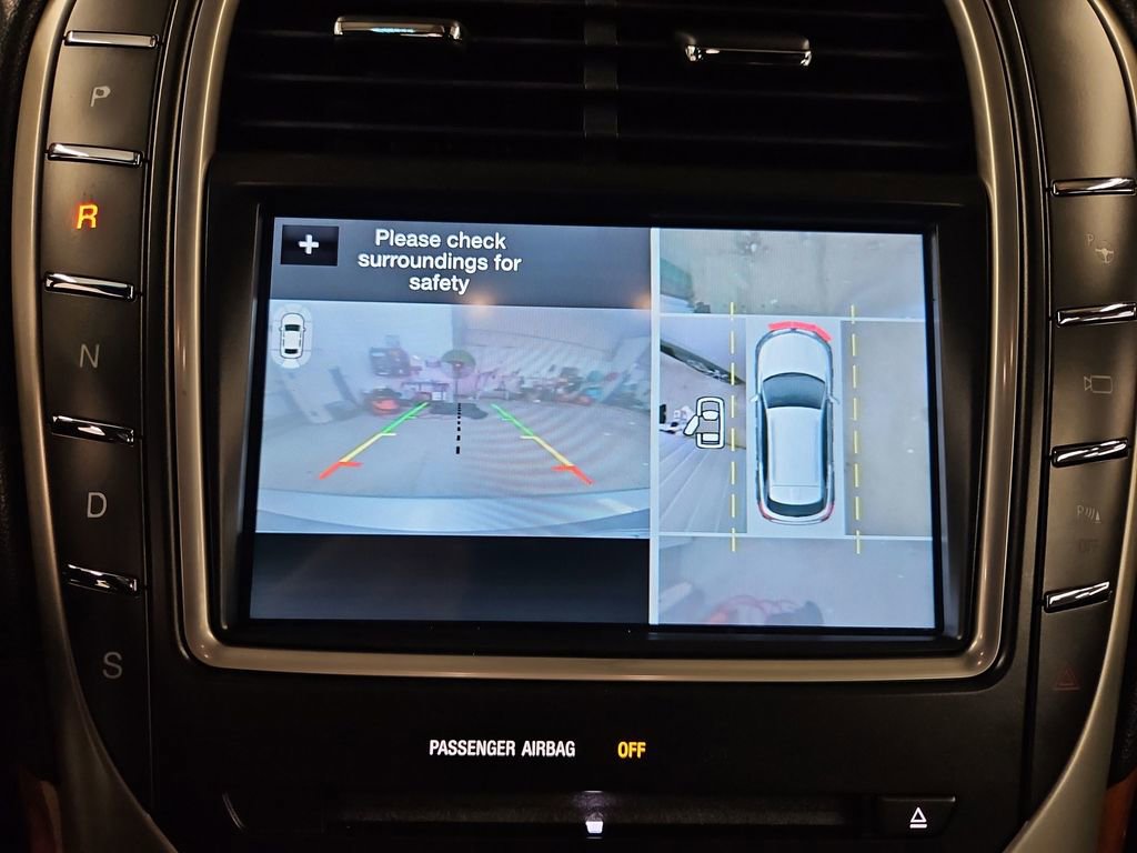 Used 2016 Lincoln MKX Reserve w/ Equipment Group 102A AWD/4WD image 24