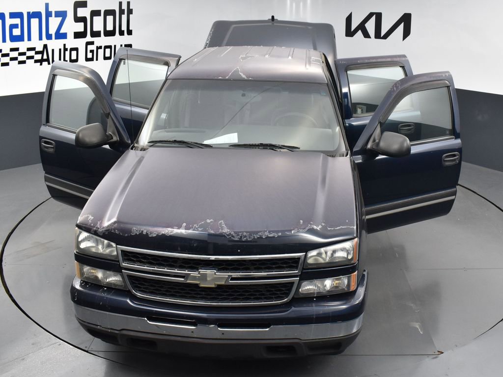 Used 2007 Chevrolet Silverado 1500 LS RWD image 29