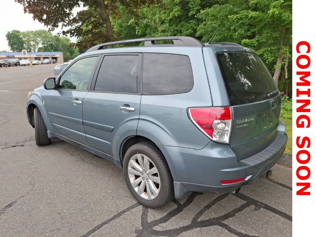 Used 2013 Subaru Forester 2.5X Limited AWD/4WD image 8
