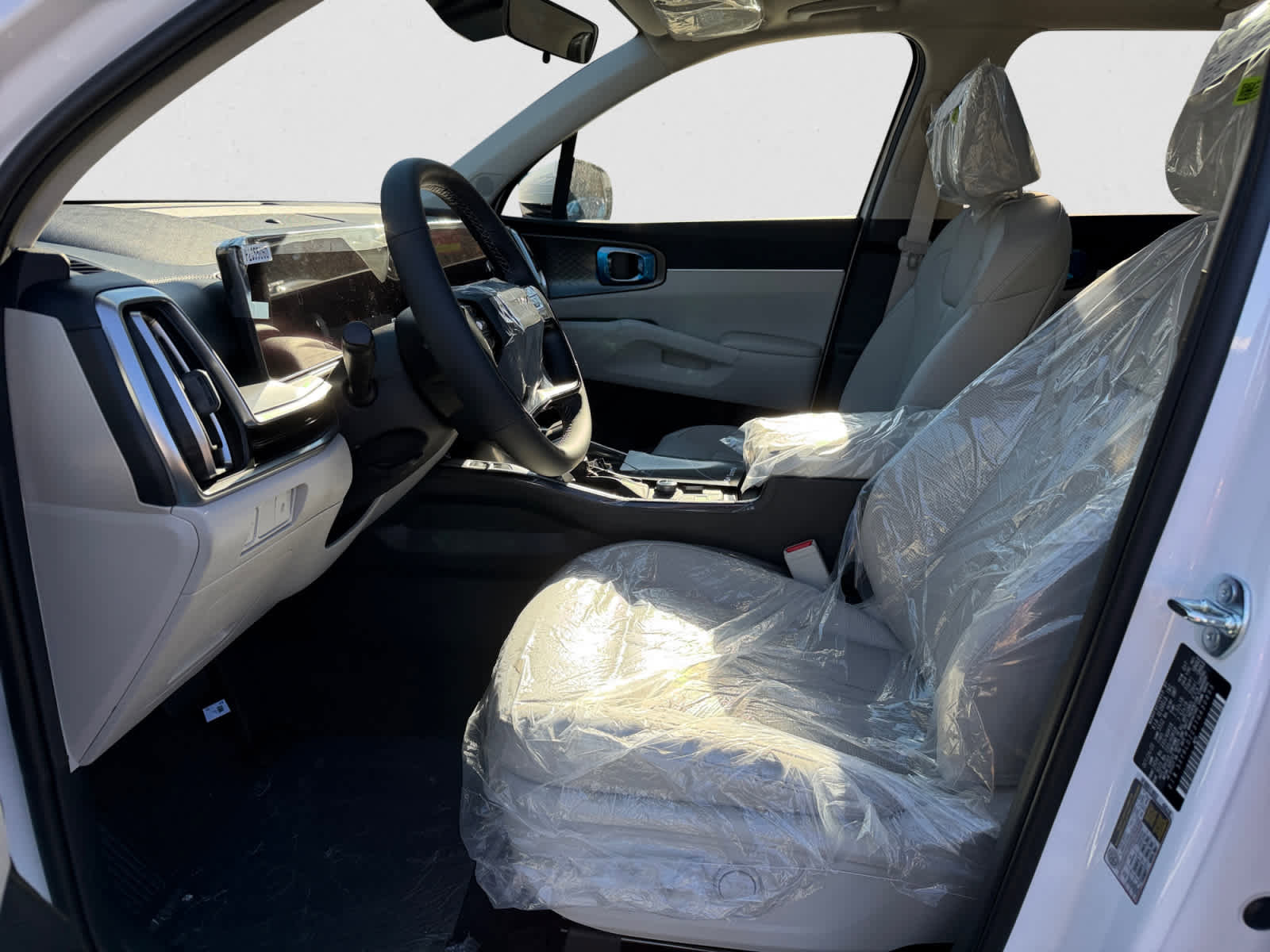 New 2026 Kia Sorento S w/ S Panoramic Sunroof Package AWD/4WD image 15