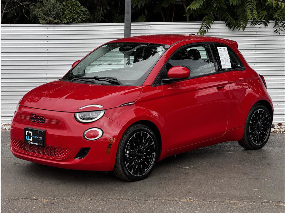 Used 2024 FIAT 500 e (RED) FWD image 8