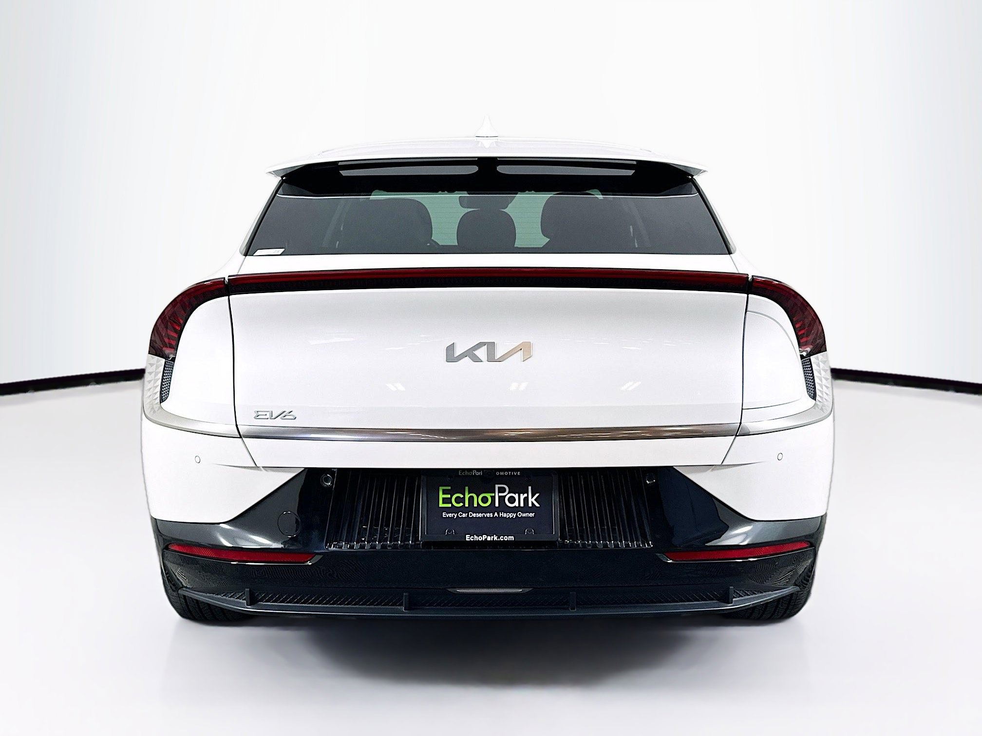 Used 2022 Kia EV6 Wind RWD image 7