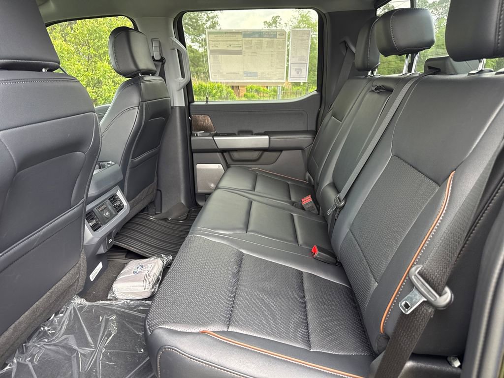 New 2026 Ford F350 Lariat w/ Black Appearance Package AWD/4WD image 61