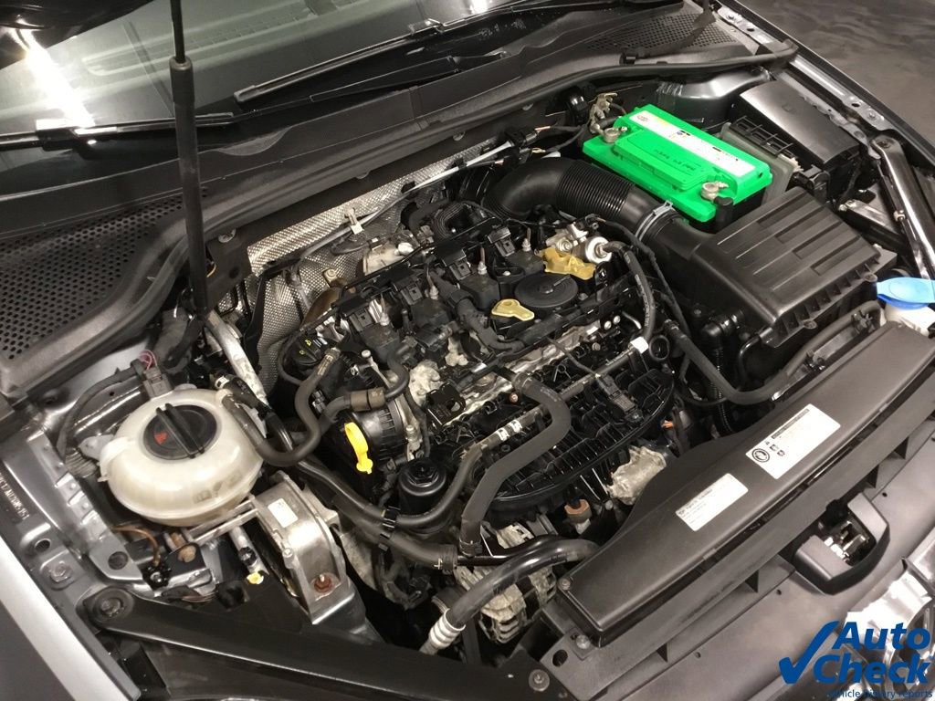 Used 2016 Volkswagen Golf SEL w/ Lighting Package (SEL) image 39