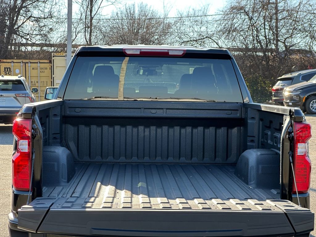 New 2026 Chevrolet Silverado 1500 Custom w/ Turbomax Blackout Package image 21